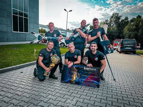 Zdjęcie przedstawiające zawody pożarniczo-sportowe strażaków