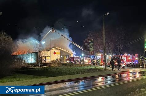 zdjęcie pogorzeliska po pożarze w Warlitach Wielkich