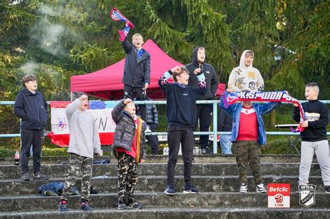 zdjęcie zespołu Wda/Strażak Przechowo podczas meczu