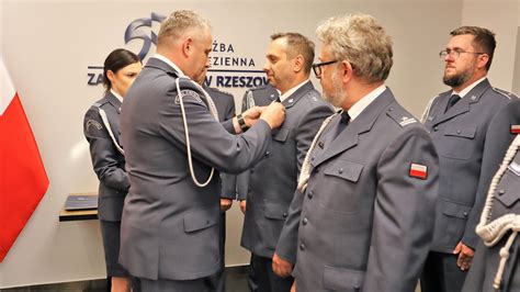 Uroczystość wręczenia odznaczeń strażakom