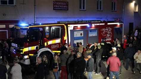 Nowy samochód ratowniczo-gaśniczy dla OSP Szczawin Kościelny