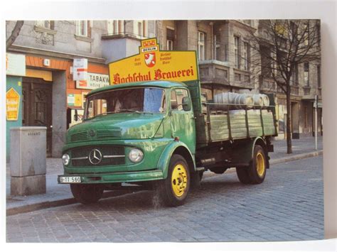 Historical photo of OSP Kalinowa's Mercedes-Benz 322 undergoing renovation