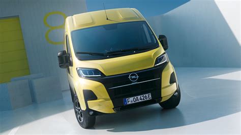 Photo of the new Opel Movano special fire truck for OSP Chotów