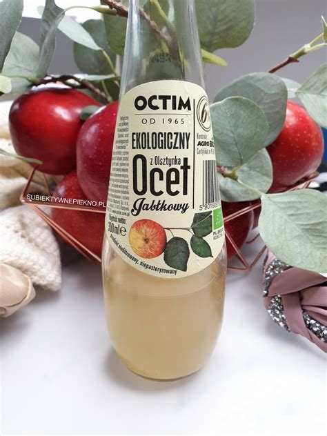 Schemat działania octu jabłkowego na włosy