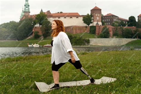 portret Miguela Pellicera z protezą nogi