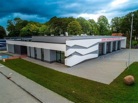 Uroczysta zbiórka strażacka w Gminnym Centrum Ratownictwa w Gościnie z udziałem nestorów pożarnictwa