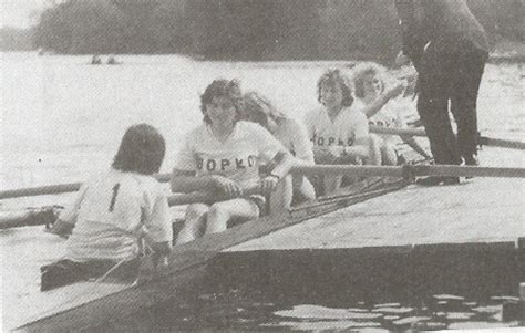 historyczne zdjęcie bydgoskiego klubu wioślarskiego