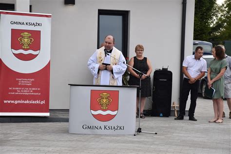 Zdjęcie przedstawiające uczestników zebrania sprawozdawczo-wyborczego w świetlicy wiejskiej w Brzeźnie.