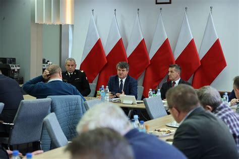 Zarząd Krajowy ZZS Florian podczas posiedzenia lub demonstracji
