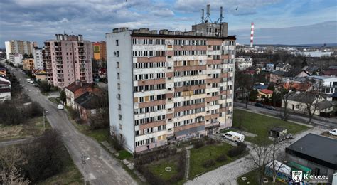 Blok socjalny po pożarze w Lublinie