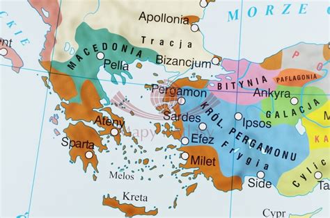 Mapa starożytnego świata z zaznaczonymi kluczowymi ośrodkami militarnymi i politycznymi