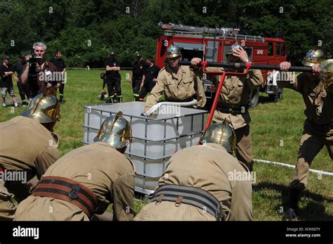 Photo of young firefighters from MDP during training or competition