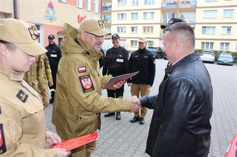 Zdjęcie nowoczesnego sprzętu ratowniczego OSP Pustynia