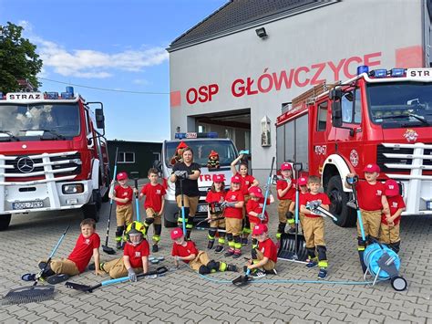 Zdjęcie z uroczystości 100-lecia OSP Główczyce