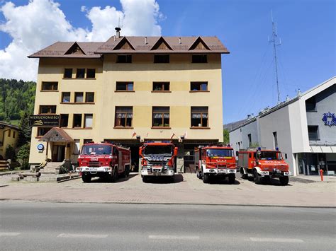 Archiwalne zdjęcie członków OSP Szczyrk z początku XX wieku