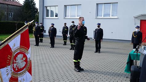 Zdjęcie z ceremonii wręczenia nagród na Dniu Strażaka w Białogardzie