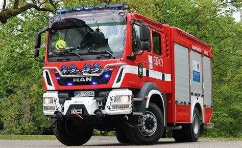 zdjęcie średniego samochodu ratowniczo-gaśniczego MAN TGM 13.290 OSP Rększowice