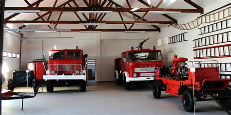 Muzeum Pożarnictwa w Przeworsku - dawne stajnie księcia Lubomirskiego.