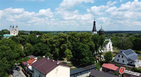 Zdjęcie przedstawiające nowo otwartą remizo-świetlicę w Orchówku