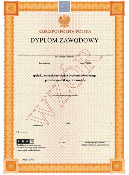 Zdjęcie przedstawiające dyplomy lub symbolizujące rozwój zawodowy