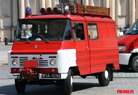 Zdjęcie lekkiego samochodu gaśniczego Żuk A-15M/B/C