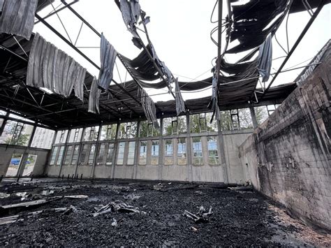 zdjęcie zniszczonej restauracji po pożarze przy ul. Niezapominajki w Lublinie