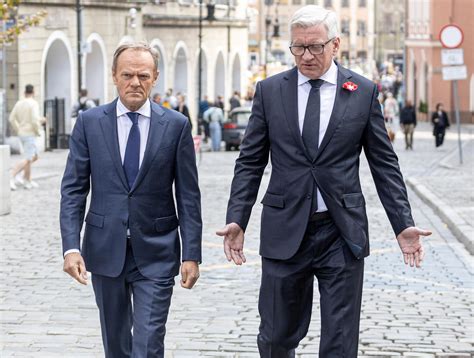Prezydent Poznania Jacek Jaśkowiak apeluje o ostrożność w związku ze zbiórkami po pożarze