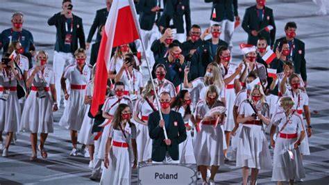 Zdjęcie przedstawiające ceremonię otwarcia 