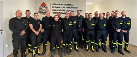 zdjęcie ze szkolenia żołnierzy WOT prowadzonego przez strażaków