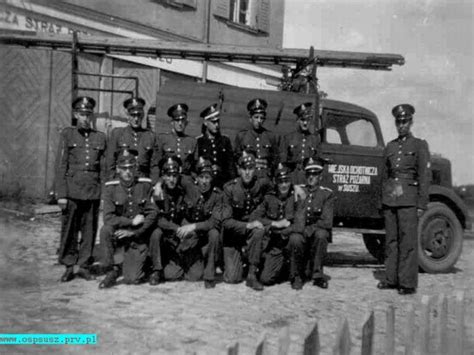 historyczne zdjęcie założycieli OSP Iwowe