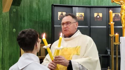 zdjęcie Błażeja Lurawca odbierającego nagrodę