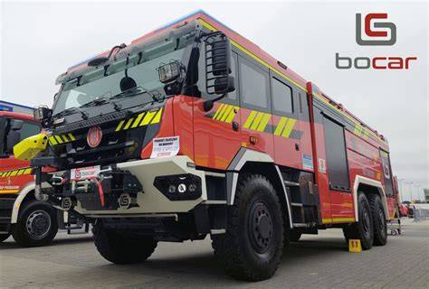 Ciężki wóz strażacki Kamaz z zabudową Bocar