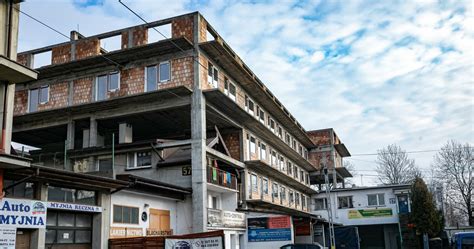 zdjęcie samowoli budowlanej przy ulicy Centralnej w Krakowie