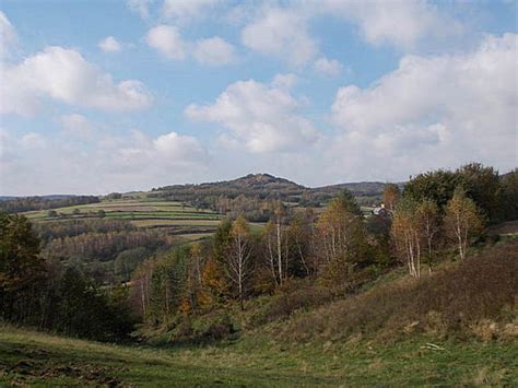 Panorama Bramy Frysztackiej z widokiem na Pogórze Strzyżowskie i Dynowskie