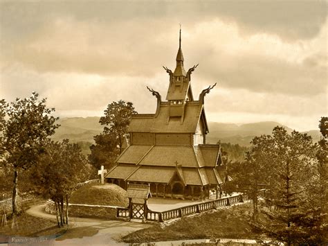Zdjęcie historyczne kościoła Fantoft Stavkirke przed pożarem