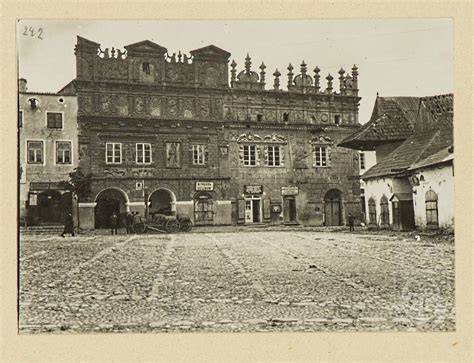 Historyczna fotografia strażaków ochotników z początku XX wieku