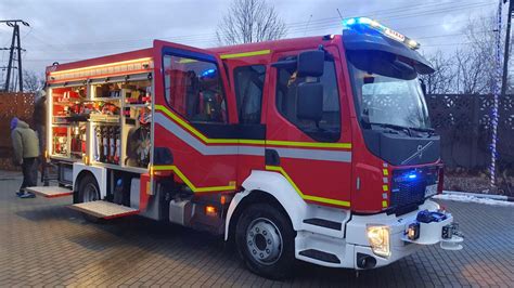 Wóz ratowniczo-gaśniczy Volvo FL12 OSP Niepokalanów