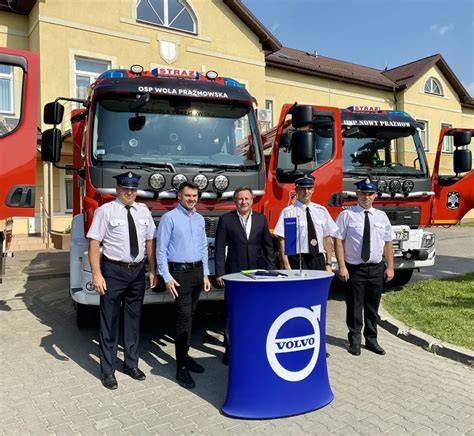 Infografika: Zalety podwozi Volvo dla straży pożarnej