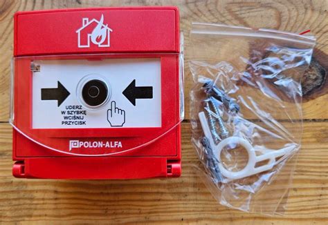 Przykłady różnych typów ręcznych ostrzegaczy pożarowych (ROP)