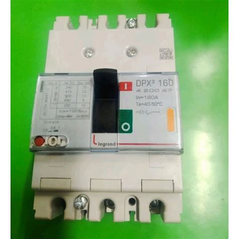 zdjęcie wyłącznika Legrand DPX 160A