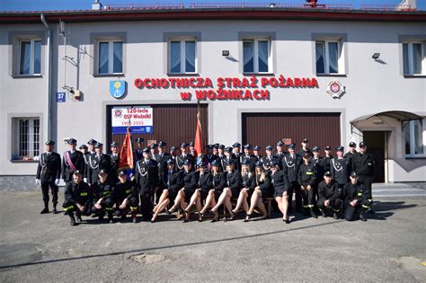 Zdjęcie uroczystości jubileuszowych OSP Woźniki (Wola Krzysztoporska) lub nowego sztandaru