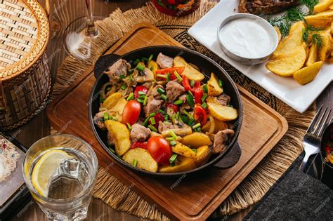 Zdjecie wykwintnego dania głównego z menu restauracji Lisow Remiza