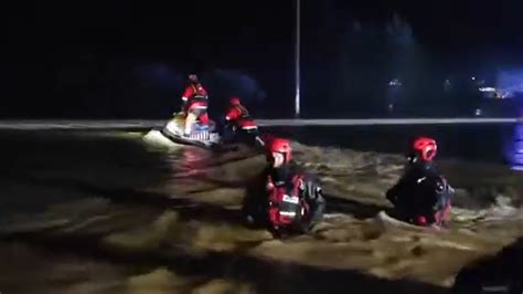 Akcja ratunkowa po pożarze w Bronksie