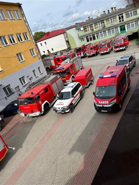 Drużyna OSP Kołaczyce podczas zawodów pożarniczych