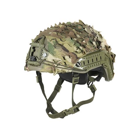 Porównanie konstrukcji hełmu bojowego i technicznego.