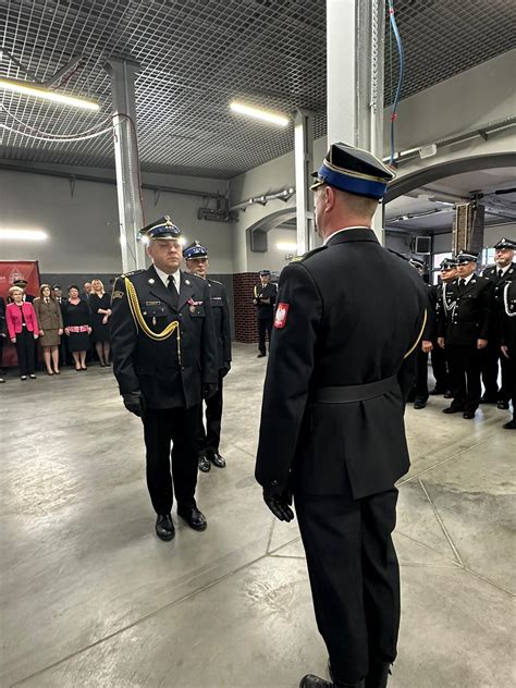 Zdjęcie z apelu jubileuszowego OSP Tymienica