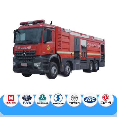 Infographic of a water-foam system in a fire truck