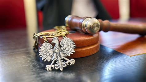 zdjęcie Jelcza 022 w akcji lub na prezentacji, podkreślające jego nisko zawieszoną kabinę i nowoczesny design