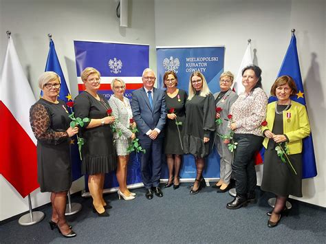 Fotografia z ceremonii wręczania medali i odznaczeń