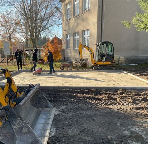 Zewnętrze nowej świetlicy wiejskiej w Wojewódkach Górnych